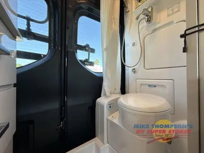 2026 Thor Motor Coach Sanctuary photo 31