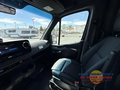 2026 Thor Motor Coach Sanctuary photo 20