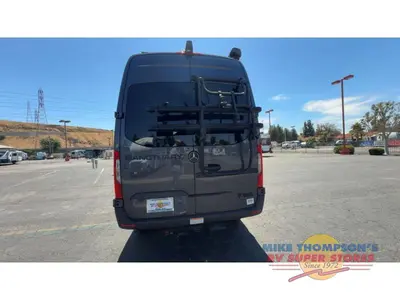 2026 Thor Motor Coach Sanctuary photo 7