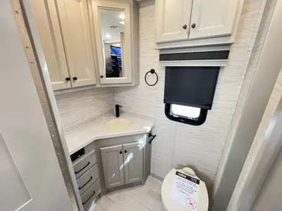 2026 Tiffin Motorhomes Allegro BAY photo 22