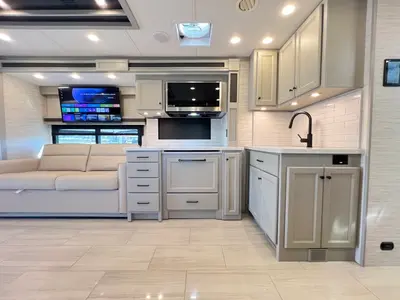 2026 Tiffin Motorhomes Allegro BAY photo 8