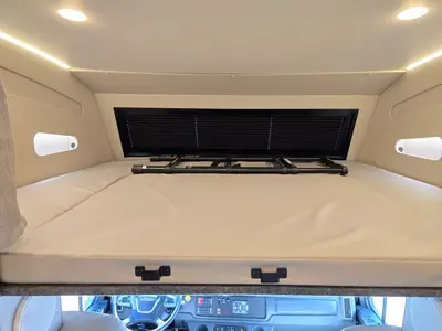 2027 Tiffin Motorhomes Allegro BAY photo 4