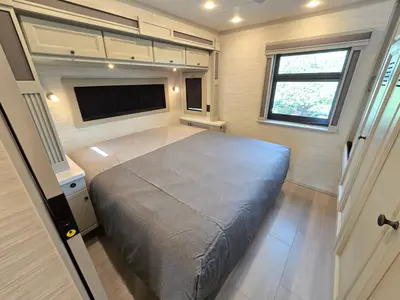 2027 Tiffin Motorhomes Allegro BAY photo 18