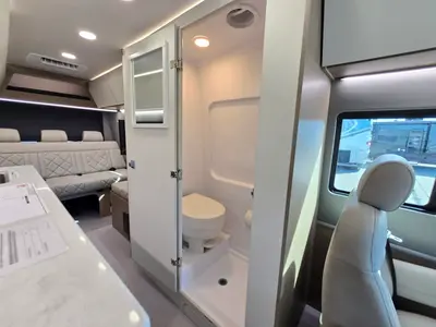 2027 Entegra Coach Insignia photo 13
