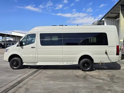 2027 Entegra Coach Insignia photo 20