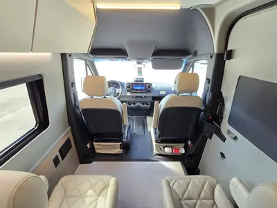 2027 Entegra Coach Insignia photo 5
