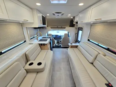 2027 Thor Motor Coach Chateau photo 3