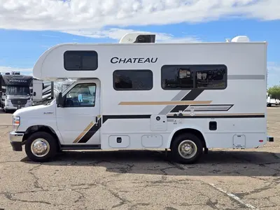 2027 Thor Motor Coach Chateau photo 24