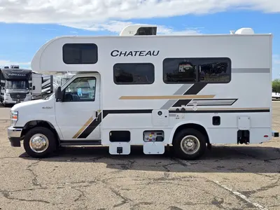 2027 Thor Motor Coach Chateau photo 25