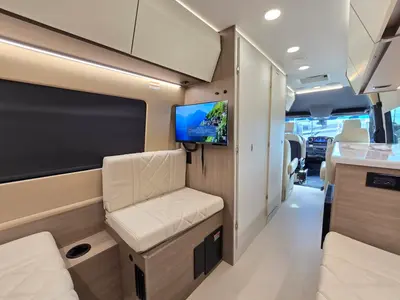 2027 Entegra Coach Insignia photo 16