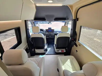 2027 Entegra Coach Insignia photo 5