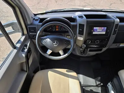 2019 Forest River Sunseeker photo 2
