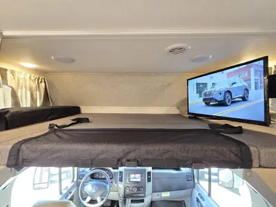 2019 Forest River Sunseeker photo 4