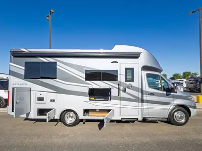 2027 Tiffin Motorhomes Wayfarer photo 18
