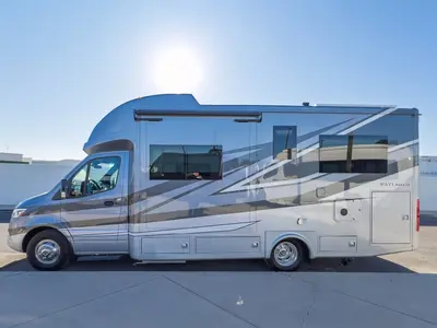 2027 Tiffin Motorhomes Wayfarer photo 23