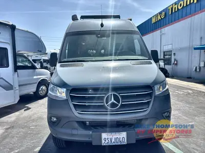 2025 Thor Motor Coach Sanctuary photo 10
