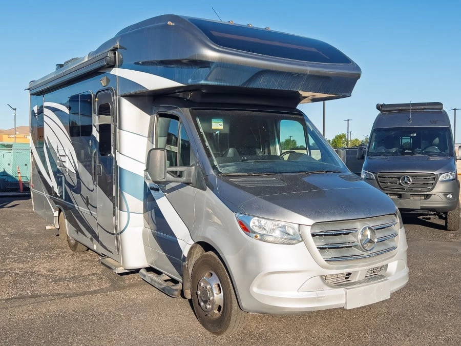 2020 Entegra Coach Qwest exterior