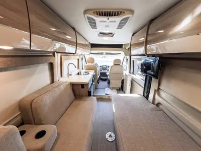 2022 Thor Motor Coach Sequence photo 5