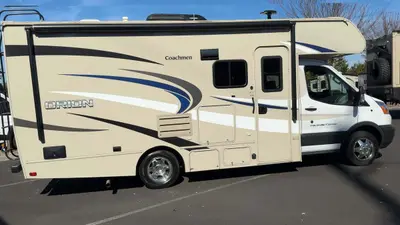 2018 Coachmen Orion photo 5