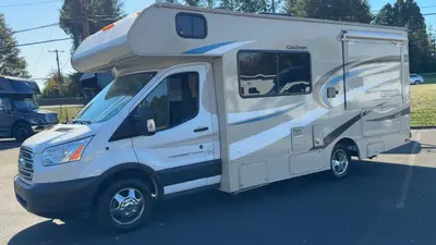 2018 Coachmen Orion photo 9