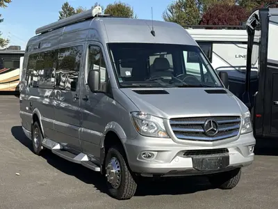 Used 2016 Winnebago Era 70X