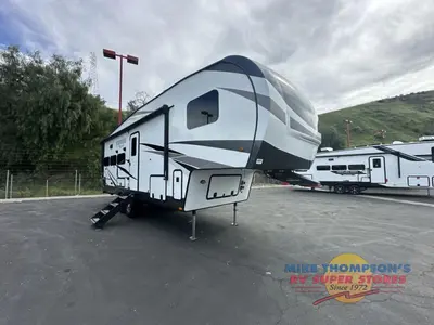 2023 Forest River RV Rockwood Signature photo 4