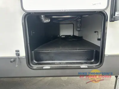 2023 Forest River RV Rockwood Signature photo 8