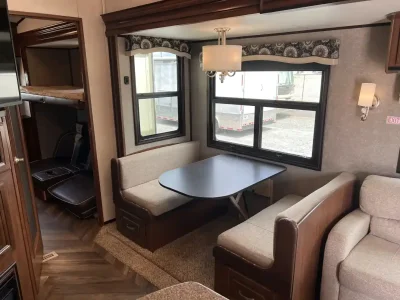 2017 JAYCO NORTH POINT photo 10
