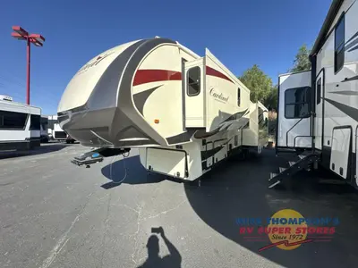 2016 Forest River RV Cardinal photo 2