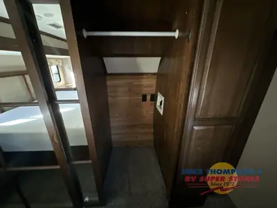 2016 Forest River RV Cardinal photo 21