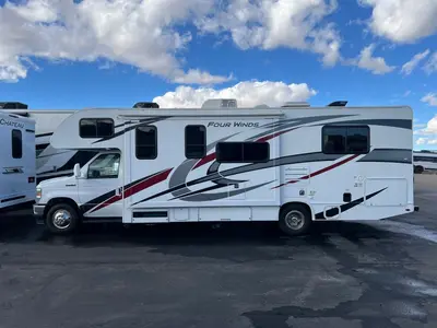 2023 Thor Motor Coach Four Winds photo 30