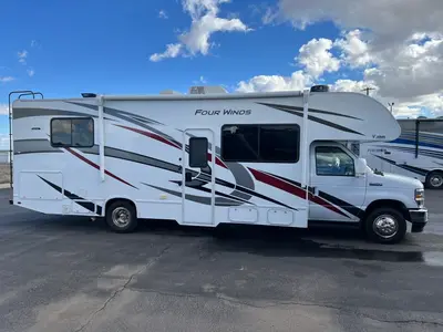 2023 Thor Motor Coach Four Winds photo 28
