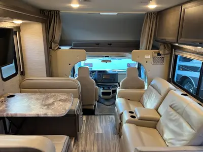 2023 Thor Motor Coach Four Winds photo 3