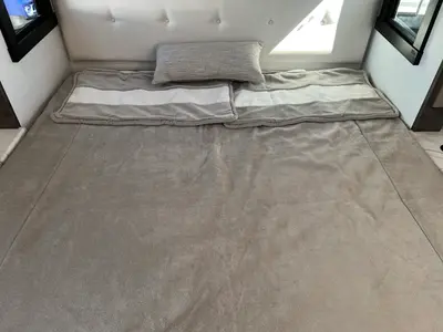 2026 Jayco Precept photo 24