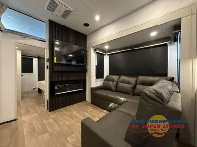 2026 Grand Design Influence photo 18