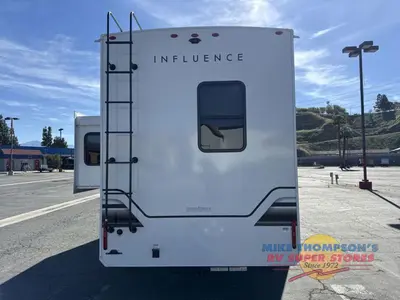 2026 Grand Design Influence photo 14