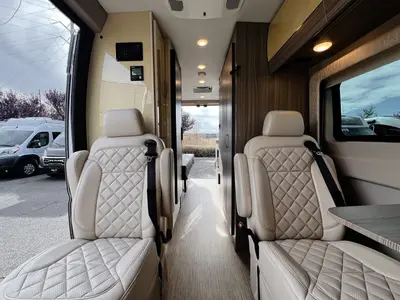 2022 Jayco Swift photo 3