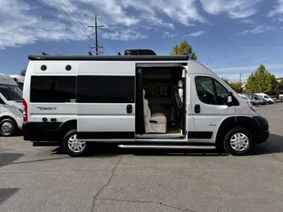 2022 Jayco Swift photo 20