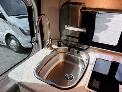 2022 Jayco Swift photo 16