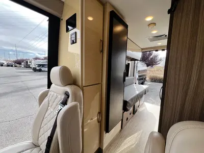2022 Jayco Swift photo 8
