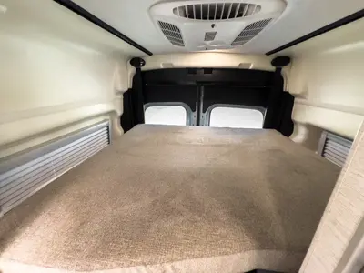 2027 Thor Motor Coach Talavera photo 19