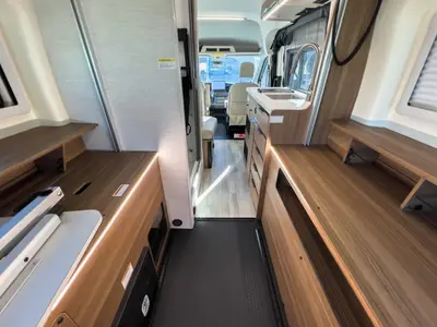 2027 Thor Motor Coach Talavera photo 4