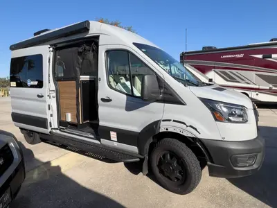 2027 Thor Motor Coach Talavera photo 22