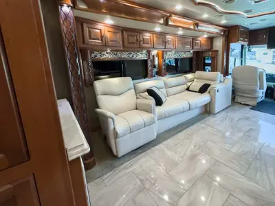 2018 Tiffin Motorhomes Allegro BUS photo 13