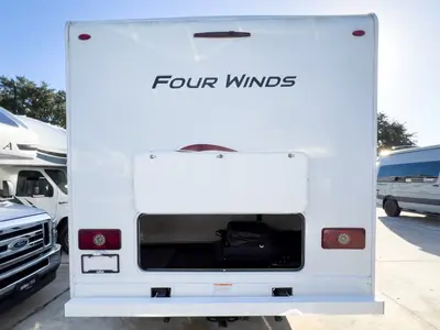 2022 Thor Motor Coach Four Winds photo 29