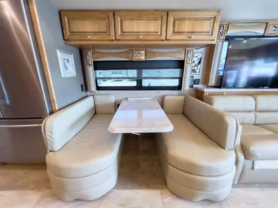 2019 Tiffin Motorhomes Phaeton photo 15