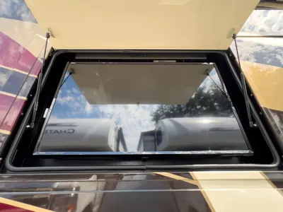 2019 Tiffin Motorhomes Phaeton photo 30