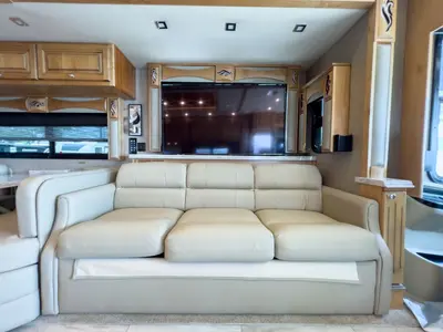 2019 Tiffin Motorhomes Phaeton photo 14