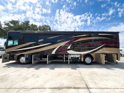 2019 Tiffin Motorhomes Phaeton photo 26