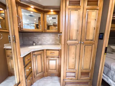 2019 Tiffin Motorhomes Phaeton photo 20